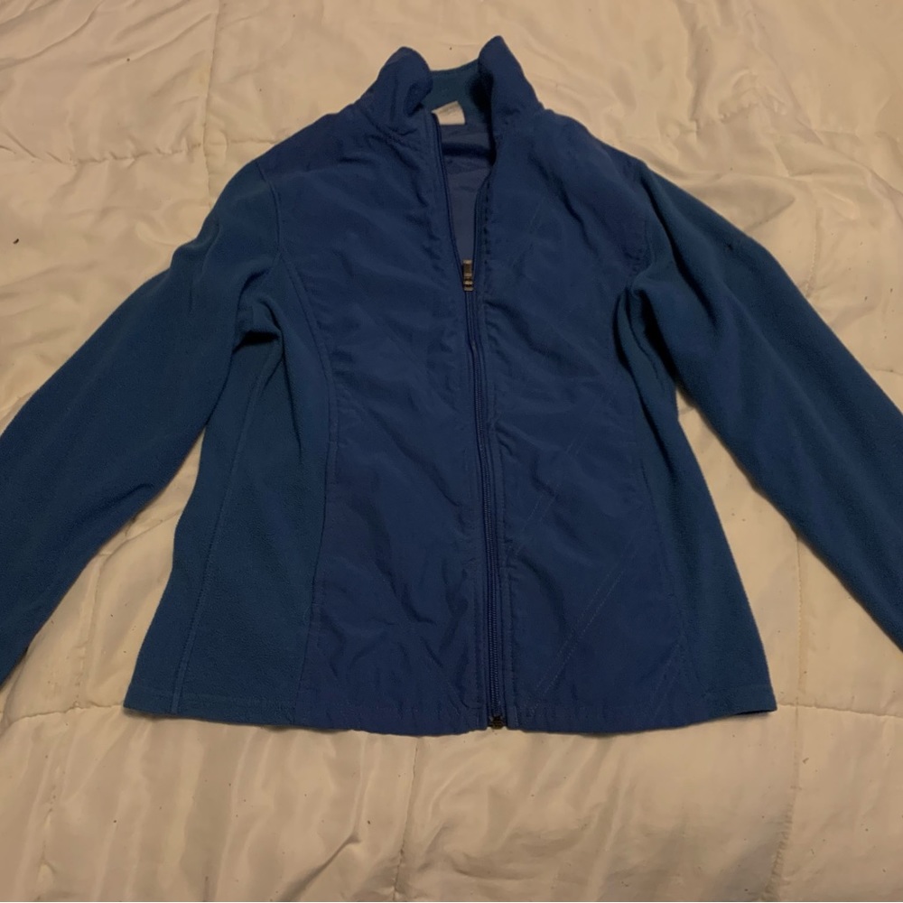 Lightweight Columbia Sweatshirt
